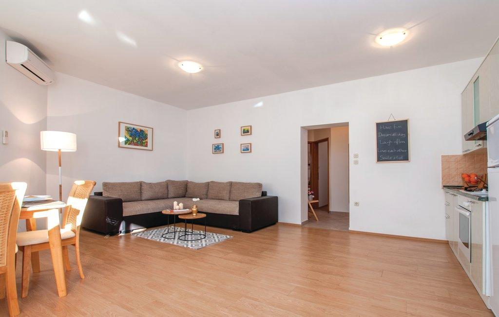 Maiv Residence - Family & Designer Suites Рогозница Экстерьер фото