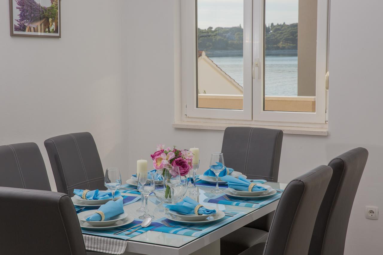 Maiv Residence - Family & Designer Suites Рогозница Экстерьер фото