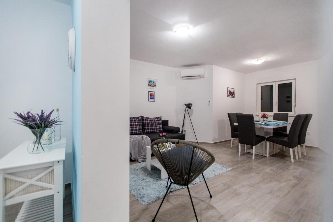Maiv Residence - Family & Designer Suites Рогозница Номер фото
